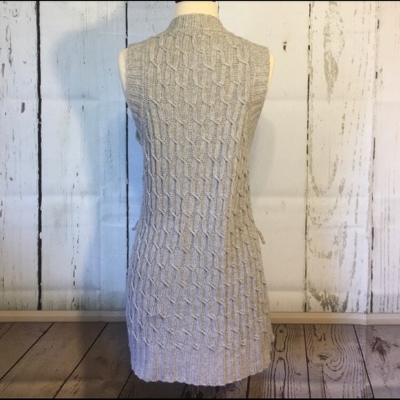 Victoria’s Secret Motto Gray Long Sweater Vest - Picture 4 of 5